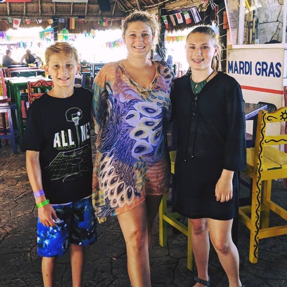 Meet your Posher, Sara